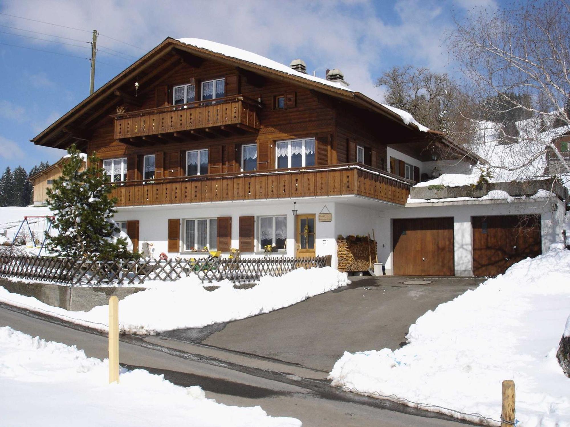 Chalet Sunneschyn Schwanden  Εξωτερικό φωτογραφία