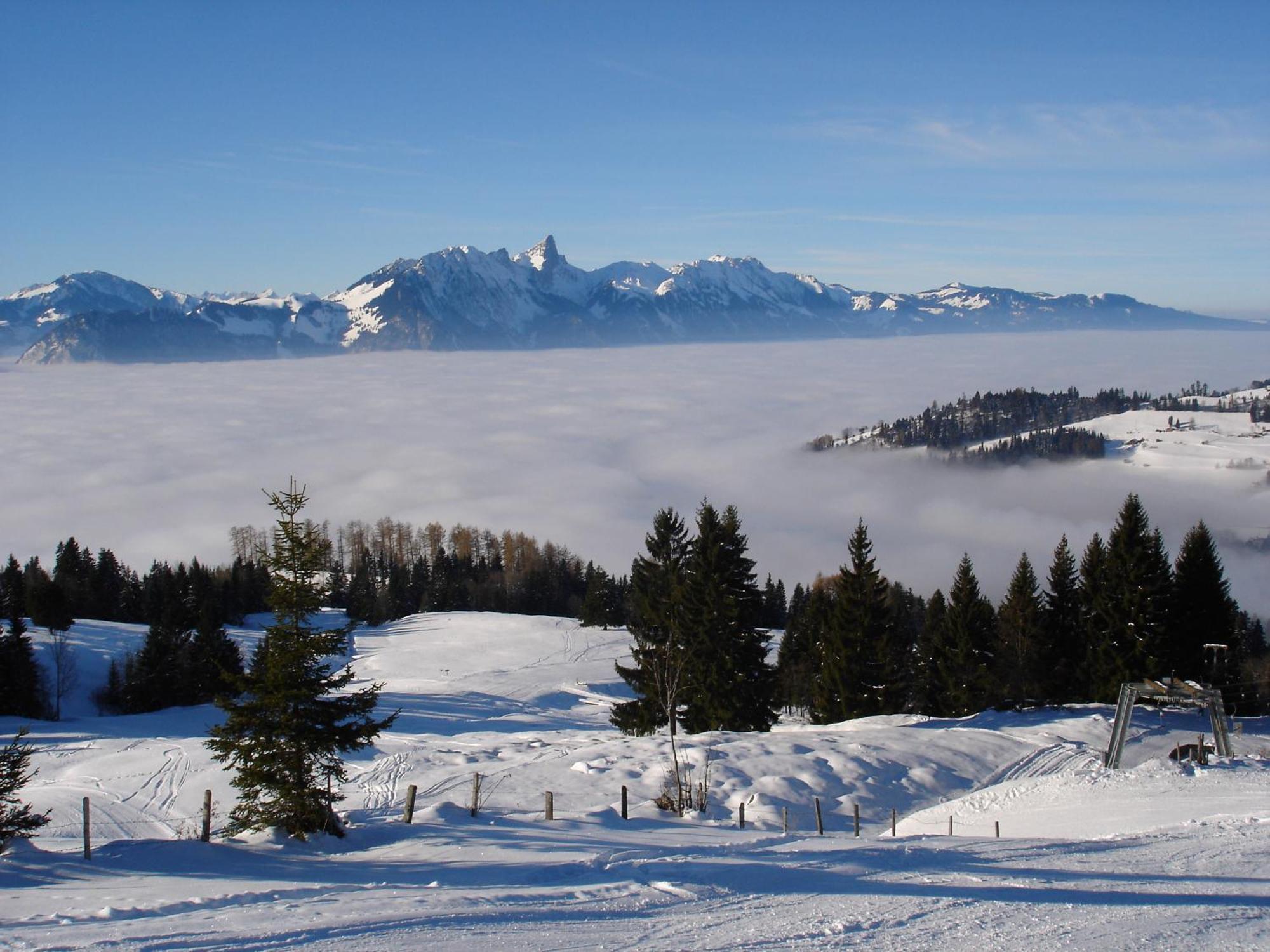 Chalet Sunneschyn Schwanden  Εξωτερικό φωτογραφία