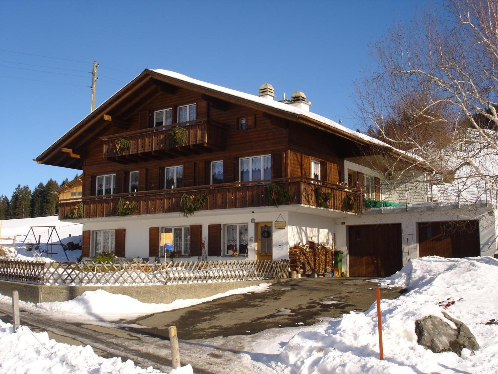 Chalet Sunneschyn Schwanden  Εξωτερικό φωτογραφία